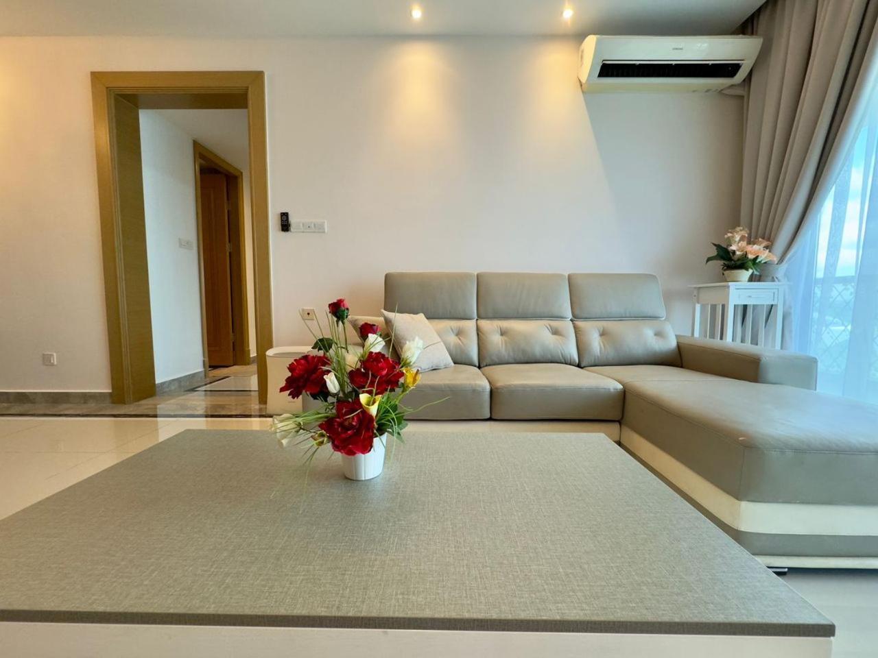 Jb City Ciq-R&F Shopping Mall Apartment Johor Bahru Buitenkant foto